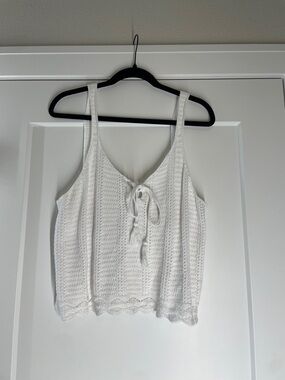 Old Navy White Crochet Tie-Front Tank - Women